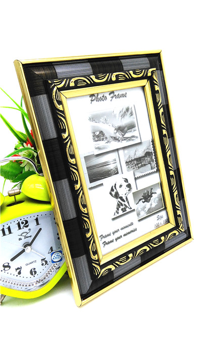 Simple Classical Photo Frame