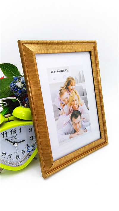 Golden Photo frame 5"x7"